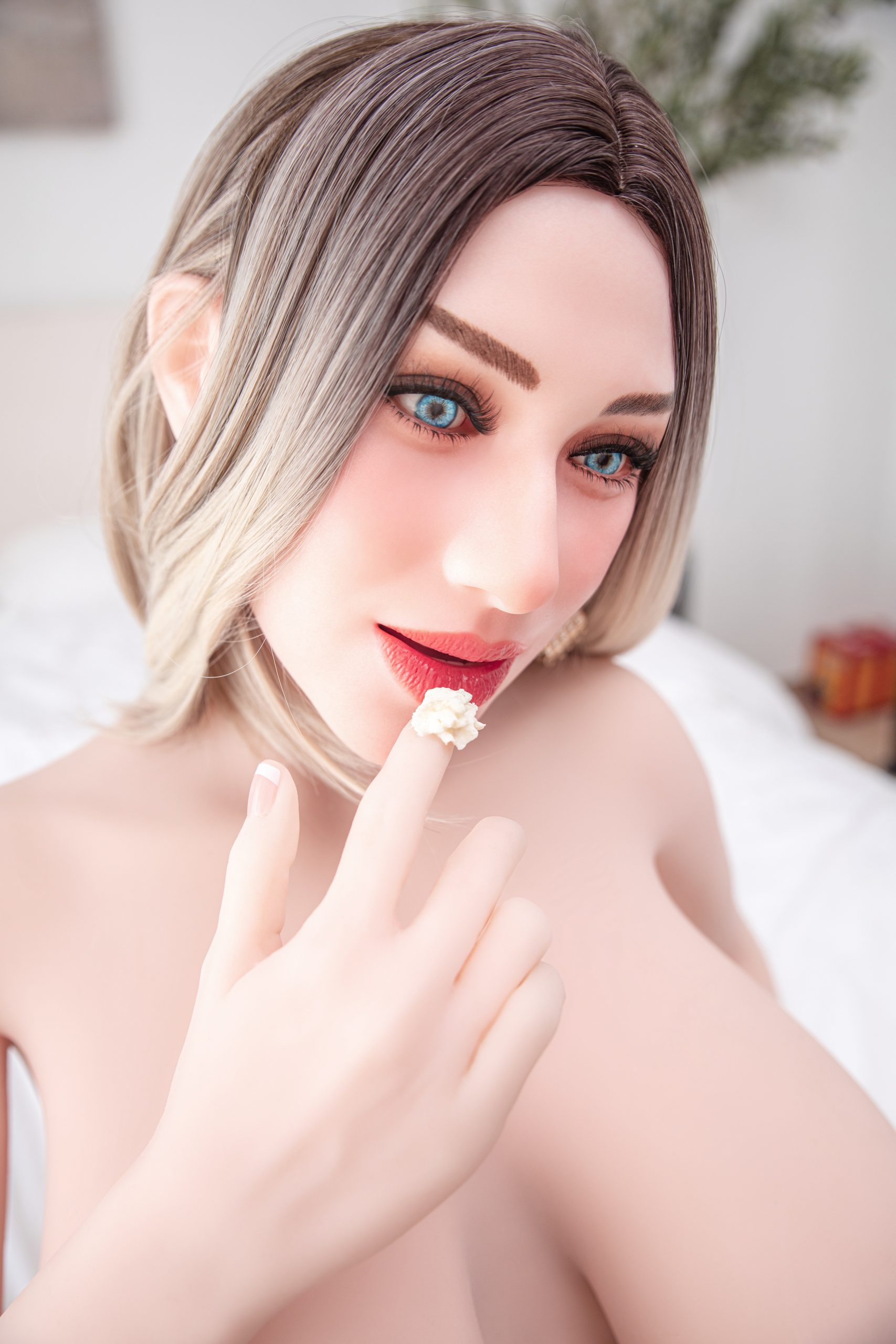 FD159cm AvaSilicone Head Cinnamon 13 scaled